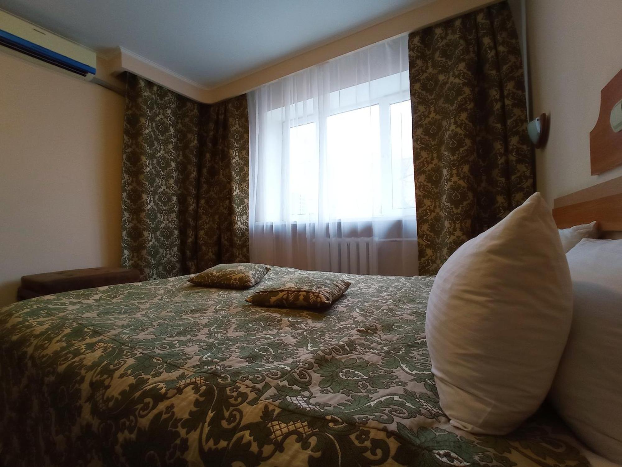 Гостиница Илек Aqtöbe Luaran gambar
