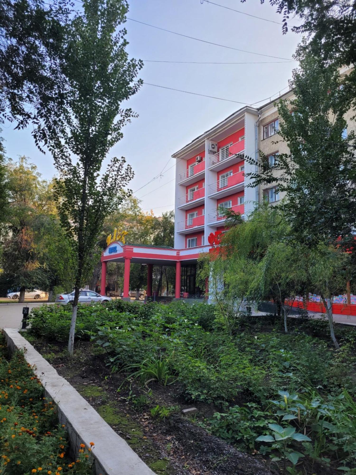 Гостиница Илек Aqtöbe Luaran gambar