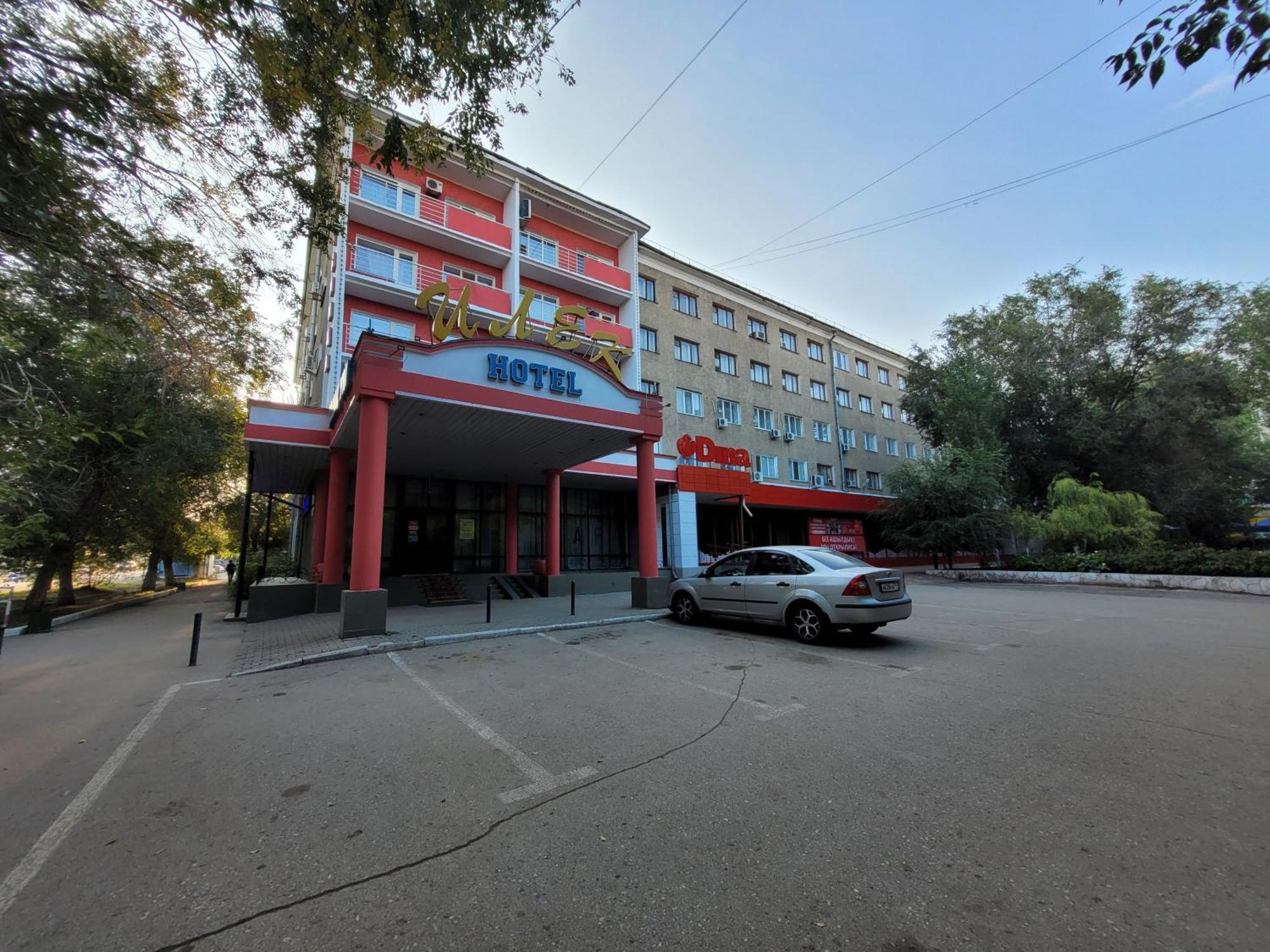Гостиница Илек Aqtöbe Luaran gambar